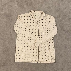 polka dot pj top from uniqlo